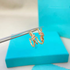 Pendientes clásicos de moda versátiles ideales para todas las ocasiones como fiestas diarias, viajes, diseño simple.