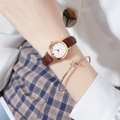 Relojes de moda para mujer con esfera pequeña, reloj de cuarzo con correa de cuero informal 