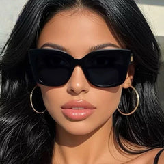 Gafas de sol cuadradas retro con forma de ojo de gato y resistentes a los rayos UV para mujer, ideales para fotografía callejera en Instagram. 3204